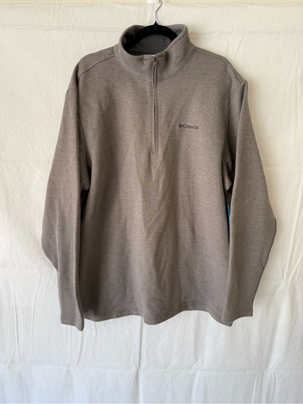 Columbia Men's Brown Quarter-Zip Pullover Sweater